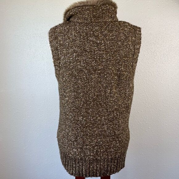 Charter Club Full Zip Sweater Vest Size M EUC - Picture 7 of 8